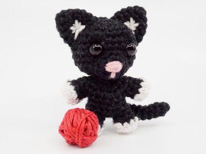 Mini Noso Cat Crochet Pattern