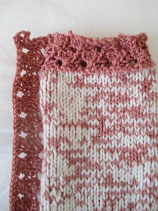 Lacy Edged Mittens