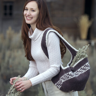 Gathering Bag in Imperial Yarn Native Twist - P110 - Downloadable PDF