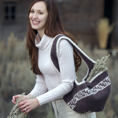 Gathering Bag in Imperial Yarn Native Twist - P110 