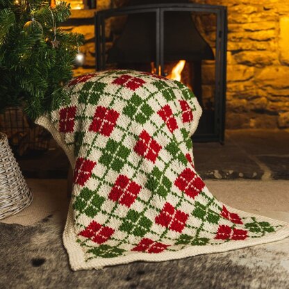 Festive Blanket in Deramores Studio Chunky Acrylic - Downloadable PDF