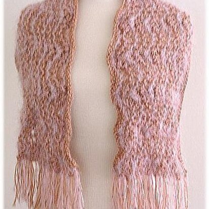 K713-Feather & Fan Scarf