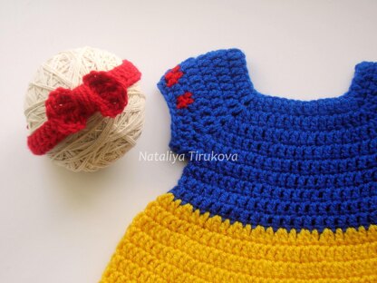 Snow White Outfit