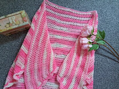 Crochet Vintage Prayer Shawl Pattern