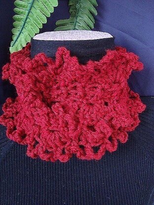 Cranberry Ruffled Cowl