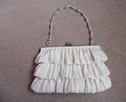 Ruffle Clasp Handbag Metal Frame Bag