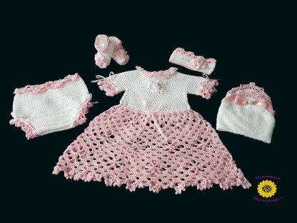 DAISIES PATH, BABY GIRL 5 PC OUTFIT