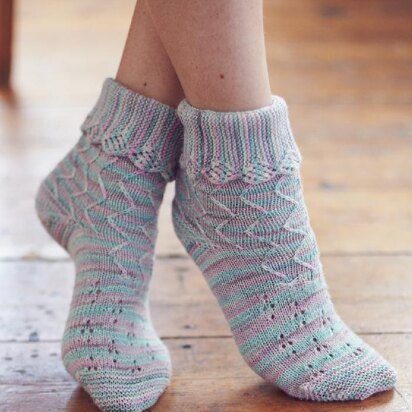 Jump 'n' Jive Socks - knitting pattern