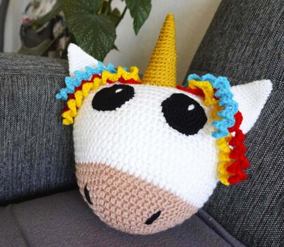 Crochet pattern unicorn cuddle cushion