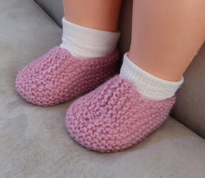 Alyssa - 8ply baby slippers or shoes