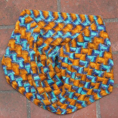 Entrelac Stripes Cowl