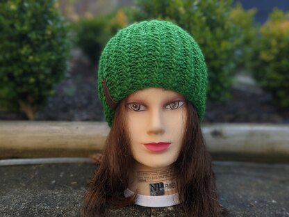 Evergreen knit hat