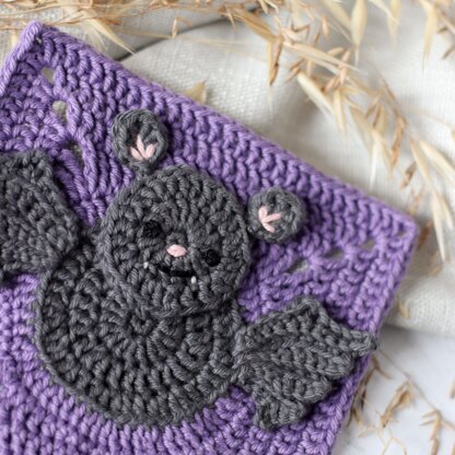 Bat swaddle blanket pattern hot sale