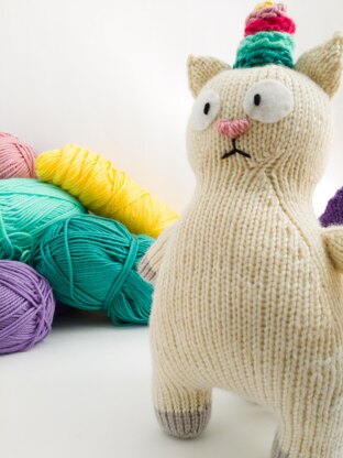 Meowicorn the Unicorn Cat - Toy Knitting Pattern