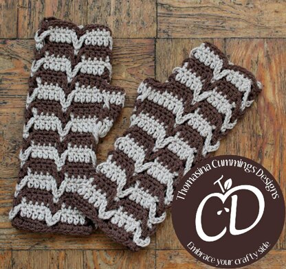 Striped Ladies Fingerless Mitts