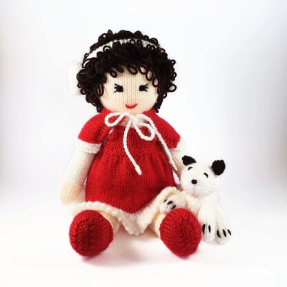 Holly doll knitting pattern 19025