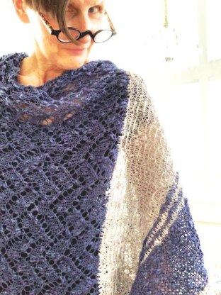 Casual delft shawl