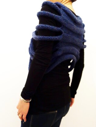 London Ribbed Capelet