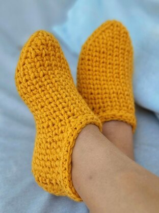 S6 Crochet Pattern, Slippers, House Slippers, Home Slippers, House Shoes, Home Shoes, Indoor Slippers, Cozy Slippers, Adult and Kids Slippers.