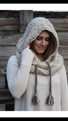 Madeline Hooded Cowl