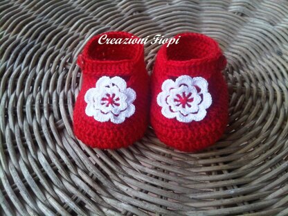 Red baby shoes with flower
