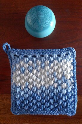 Waves of the Ocean Pot Holder