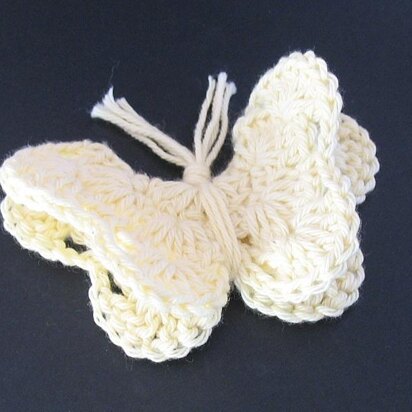 Lively Creamy Butterfly Brooch