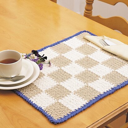 Checkerboard Placemats in Bernat Handicrafter Cotton Solids