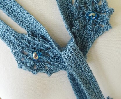 September crochet lariat scarf