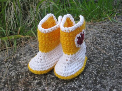 Yellow baby booties