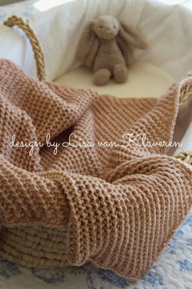 Diagonal Mock Knit Blanket