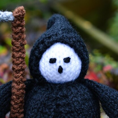 Halloween Grim Reaper Doll Knitting Pattern - Toy Knitting Pattern