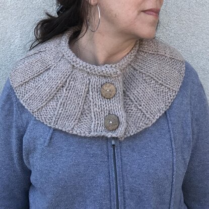 Downton Shoulder Cape