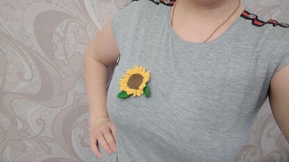 Ukraine Sunflower brooch/ pin / applique