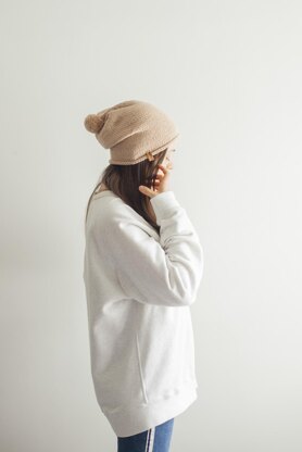 Slouchy Beanie for women+ Super easy knit hat + VIDEO