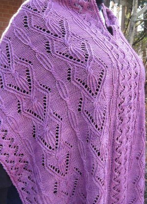 Toki Cable Lace Shawl