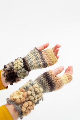 Last flower mittens