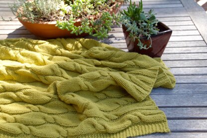 Chunky Cable Blanket