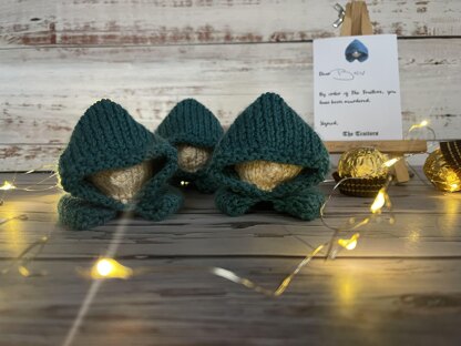 The Traitors Inspired Ferrero Rocher Cover Knitting Pattern