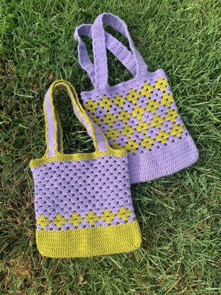 Granny's Garden Tote