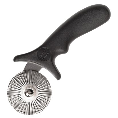 Ateco Fluted Pastry Wheel 2.5"