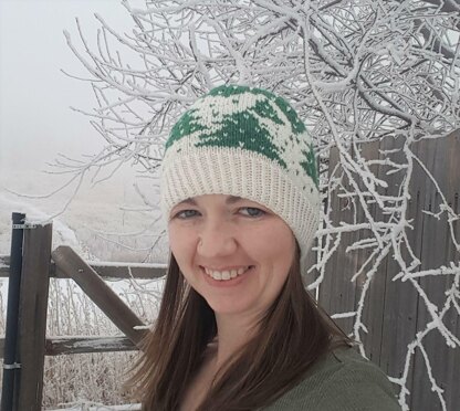 Wintry Woods Hat