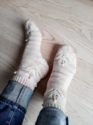 Leaf Flower Socks