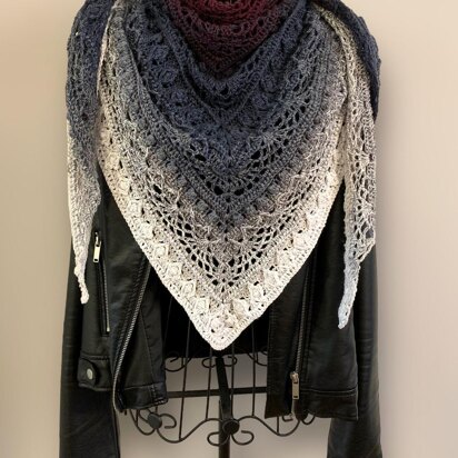 Triangular Scarf "Chalastre"