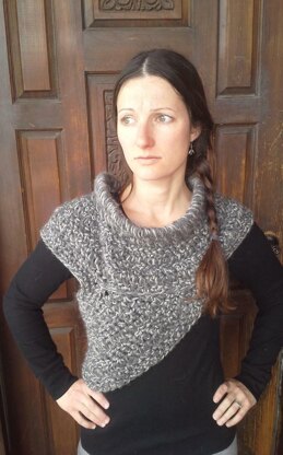 The Hunter Cowl - Inspired by Katniss