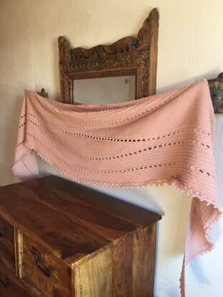 Hollows shawl