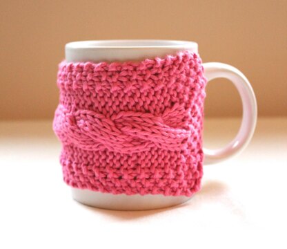 0035 - Knitted Cabled Cup Cozy