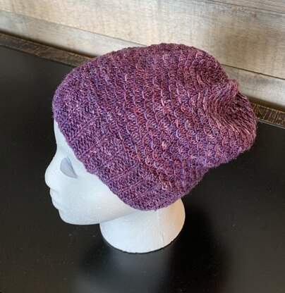 Mermaid Scales Slouch Light