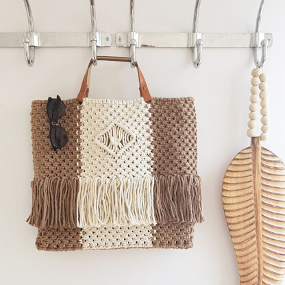 Macrame Isola Bag in Hoooked Spesso Eco Barbante Chunky Cotton - Downloadable PDF