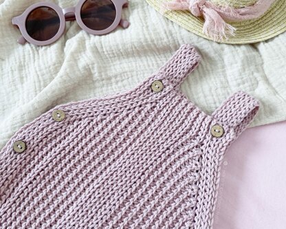 Newborn - SNAPPY Crochet Romper